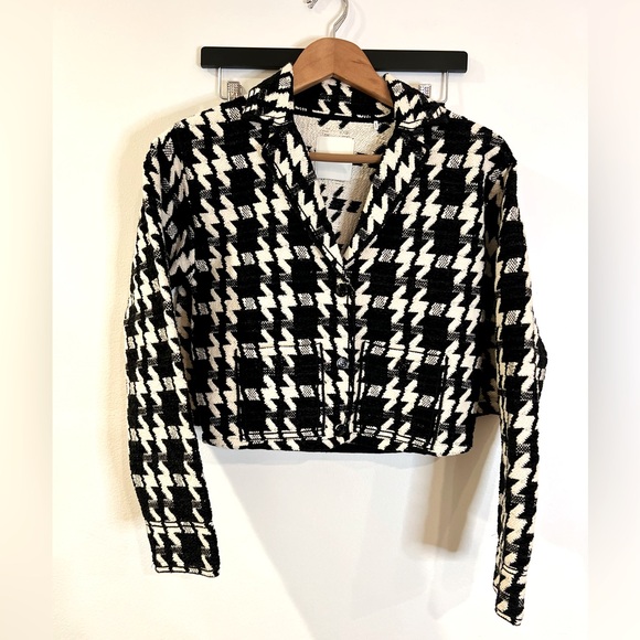 Bree Jacquard Houndstooth Short Coat & Breene Houndstooth Mini Skirt SET - Picture 2 of 12